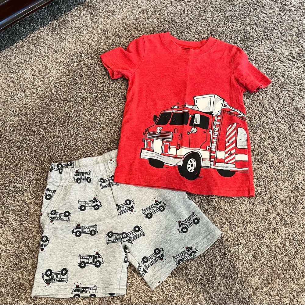 Carter's Gray T-Shirt and Shorts Set